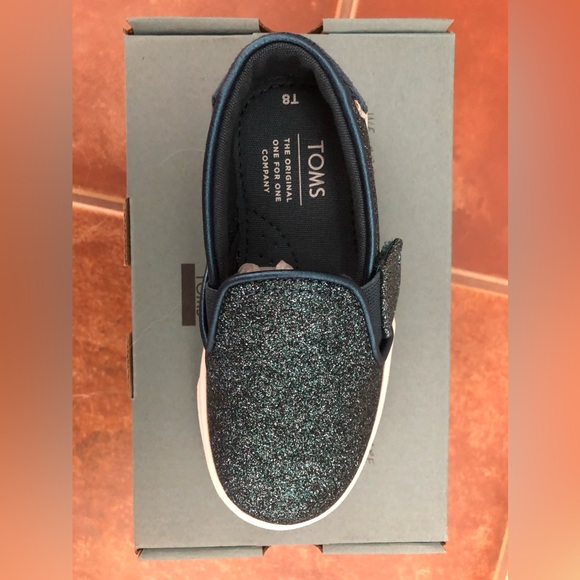 Tom"s LUCA Toddler Shoe - Size 8 - Atlantic Irridescent Glimmer/Corduroy - Picture 2 of 3